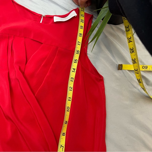 Red 100% silk Amanda Uprichard top - Picture 6 of 7